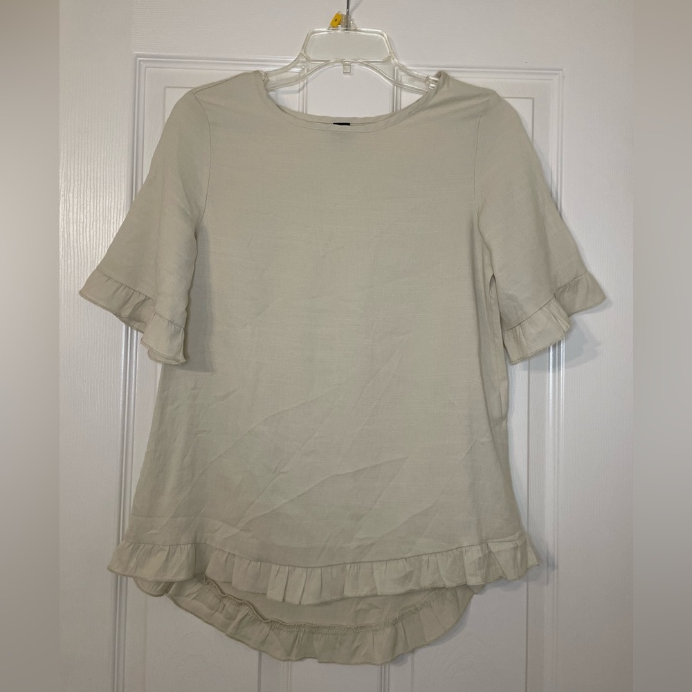✨5 for $15✨ beige blouse